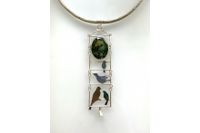 Caged birds, moss agate, neckpiece, fine silver chain.